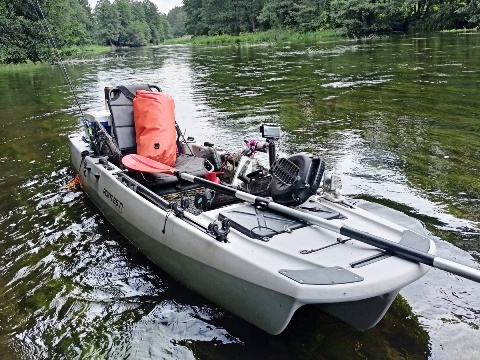 Как я проверил рыболовный каяк Point65 KingFisher на трех диких реках
